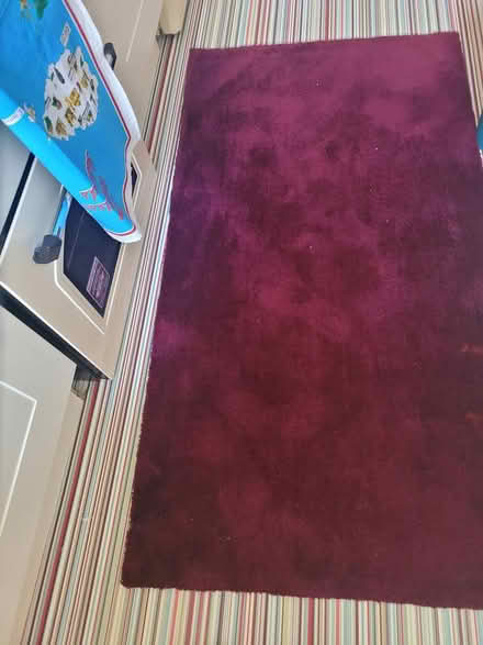 Photo of free RUG (Sidcup) #2