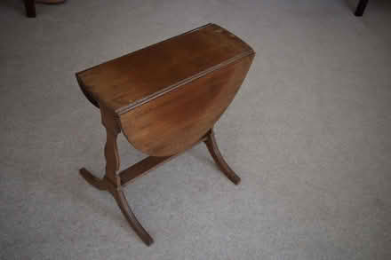Photo of free Dropleaf occasional table (Surbiton KT6) #2
