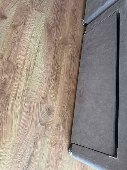Photo of free Double bed frame (Cr78qj) #4