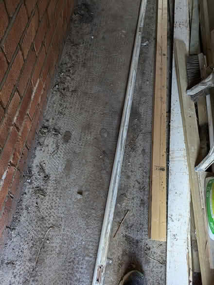 Photo of free Wooden handrail (CH66) #1
