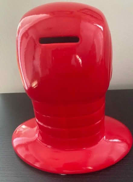 Photo of free Ceramic Iron Man ornament (Top Amersham HP6) #2