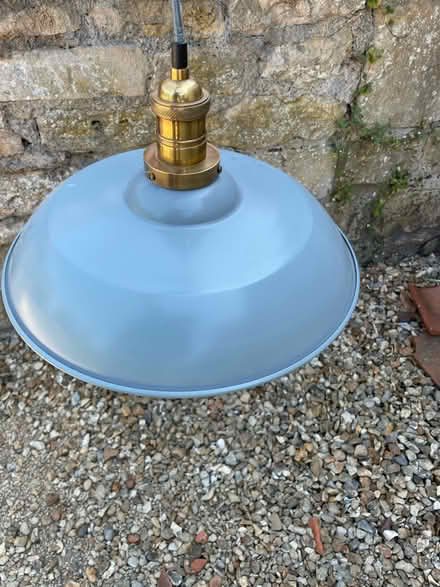 Photo of free Pendant light (BA2) #1