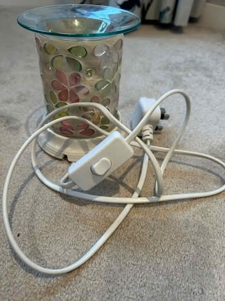 Photo of free Wax Melt Light (North Bersted, PO21) #2