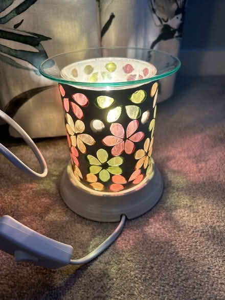 Photo of free Wax Melt Light (North Bersted, PO21) #1
