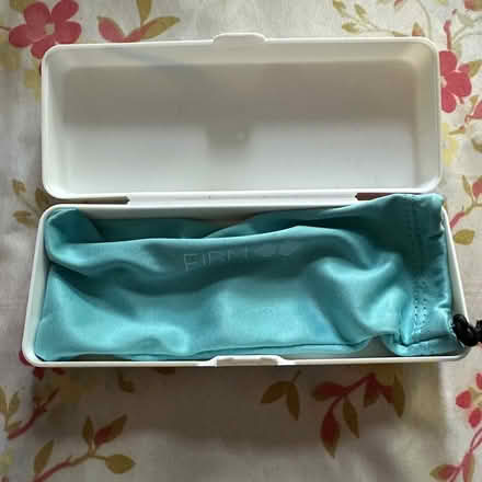 Photo of free Glasses case (Derwood) #2