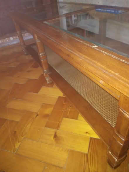 Photo of free Table (penarth CF64) #2
