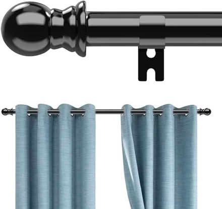Photo of Curtains and/or pole (NW2) #1