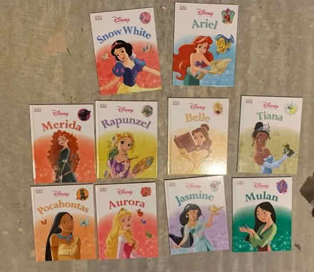 Photo of free 10 Disney princess books (NG9) #1