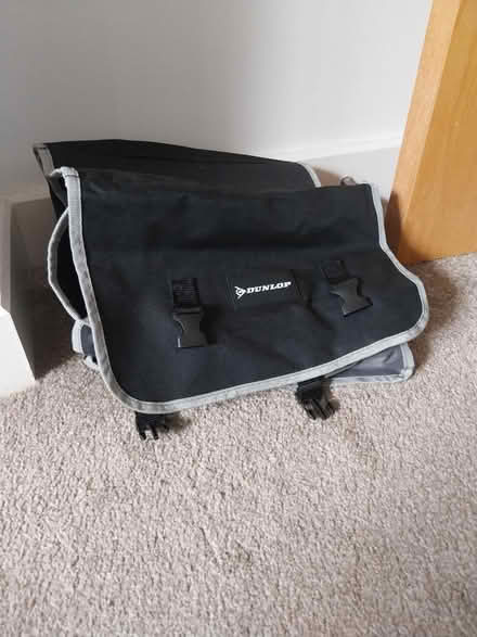 Photo of free Dunlop Cycle bag used once only (Fareham) #1