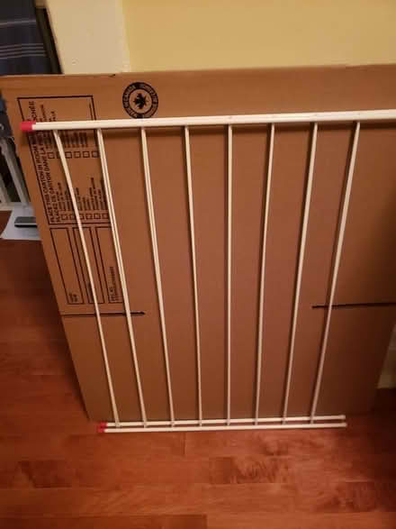 Photo of free folding laundry rack (Greektown) #1