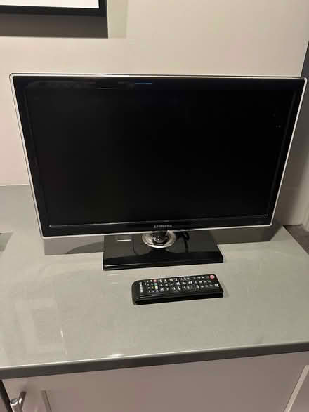 Photo of free 21” tv (Old west side) #1