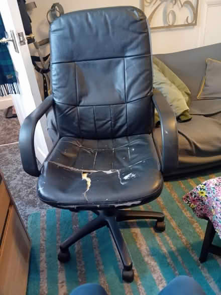 Photo of free Office chair (Eltham SE9) #1