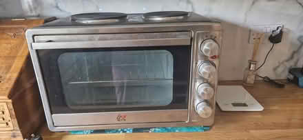 Photo of free Netta table top oven & hot plates (Kirkcambeck CA8) #1