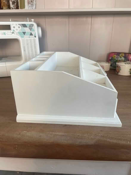 Photo of free Desk organiser/makeup organiser (WV2) #3