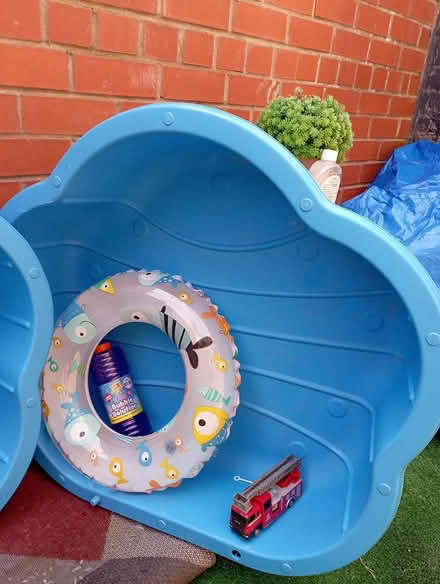 Photo of free Sand pit/paddle pool with toys (openshaw M11) #2