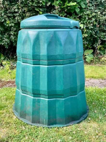 Photo of free Compost bin - green (CO7 Wivenhoe) #1