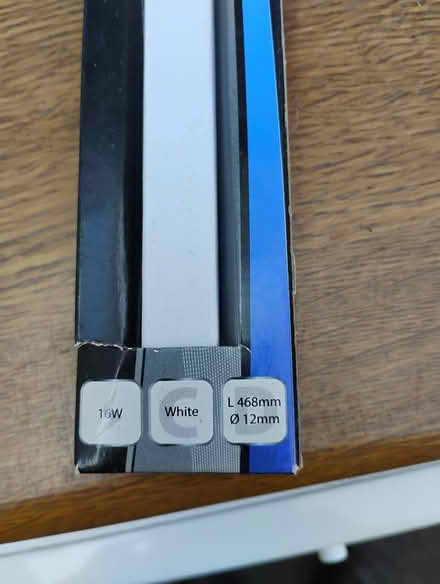Photo of free Small fluorescent tube (PO15 Hill Park) #1