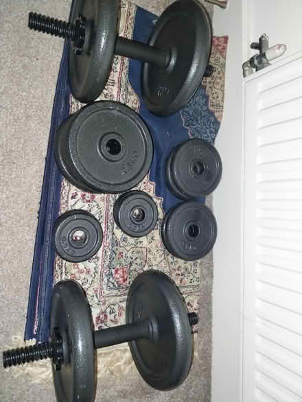Photo of free Free Weights set (Fareham) #1