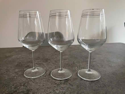 Photo of free Wine glasses (Elephant and castle SE1) #3