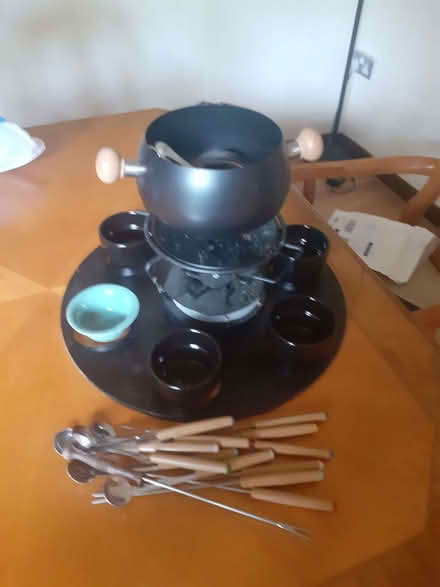 Photo of free Fondue set - and tools (Hayling Island PO11) #2