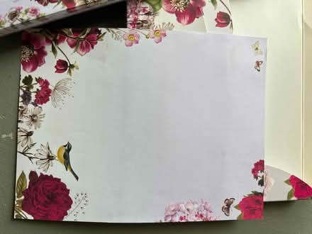 Photo of free Pretty floral stationery set (Harley Shute TN38) #2