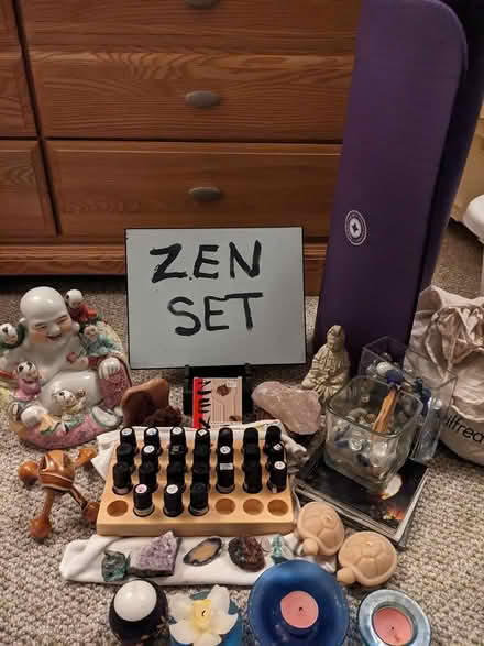 Photo of free relaxing Zen set (Don Mills and Steeles) #1
