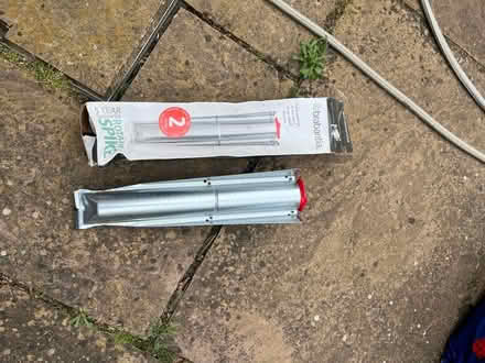Photo of free Rotary spike (Luton Airport LU2) #1