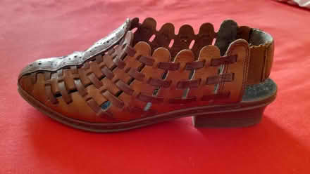 Photo of free Reiker Stress shoes size 6/40 (Nelson BB9) #3