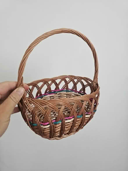 Photo of free Small basket (W5) #1