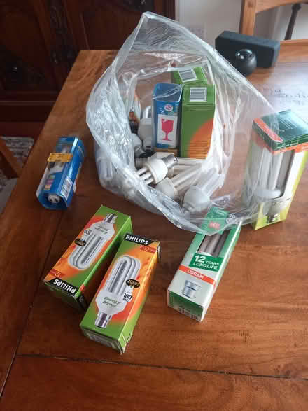 Photo of free Enery saver bukbs (Blunham) #1