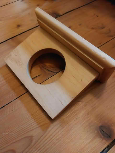 Photo of free Bathroom cup holder (Meadowbank, EH8) #2