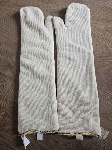 Photo of free Baker's gloves (Burgess hill) #1