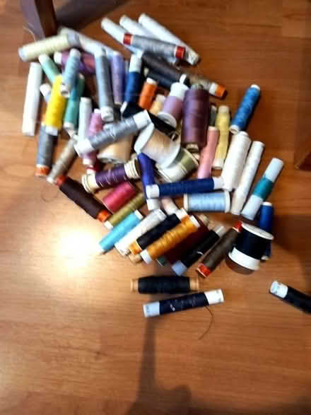 Photo of free Selection of sewing cottons (Broadwater SG2) #1