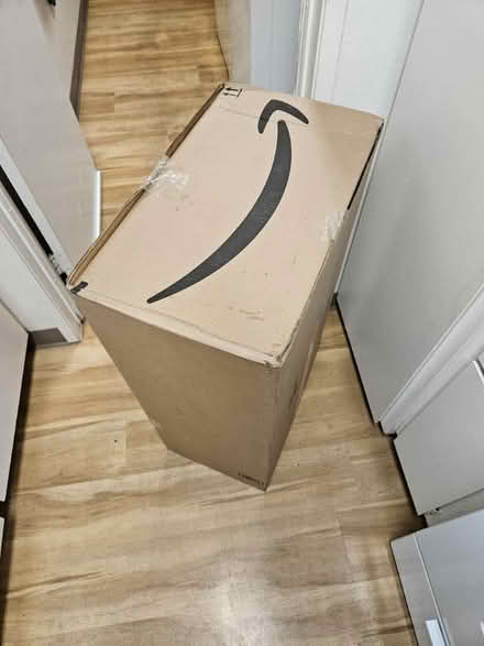 Photo of free Large empty box (Fair Oaks and Wolfe) #2