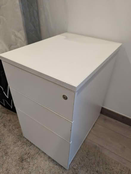 Photo of free 3 drawer set of drawers (KT7) #2