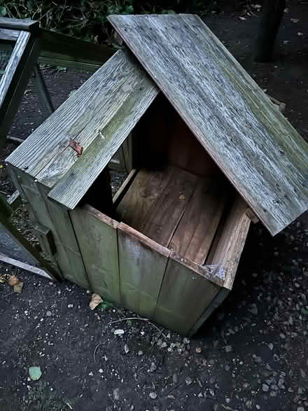 Photo of free Chicken run and nest box (Holbeach St Marks PE12) #4