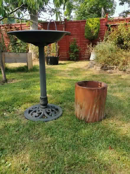 Photo of free Planter/chimney pot (Adeyfield. HP2) #2
