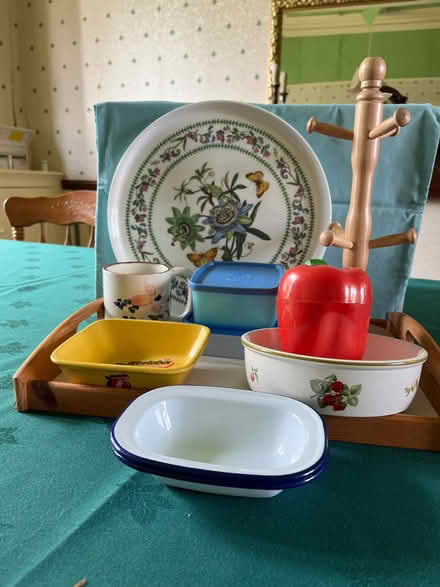 Photo of free Kitchen oddments (Upton CH49) #1