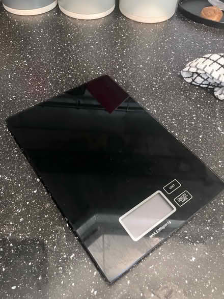 Photo of free Digital kitchen scales (CM2) #1