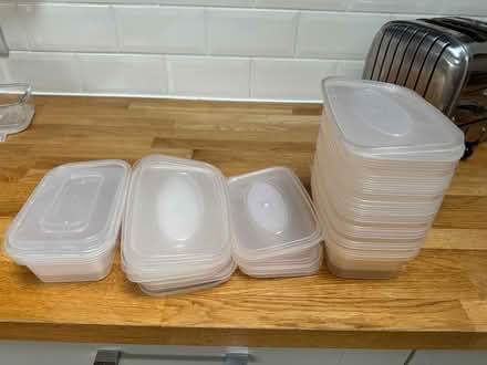 Photo of free Plastic containers with lids (Bs66be) #1