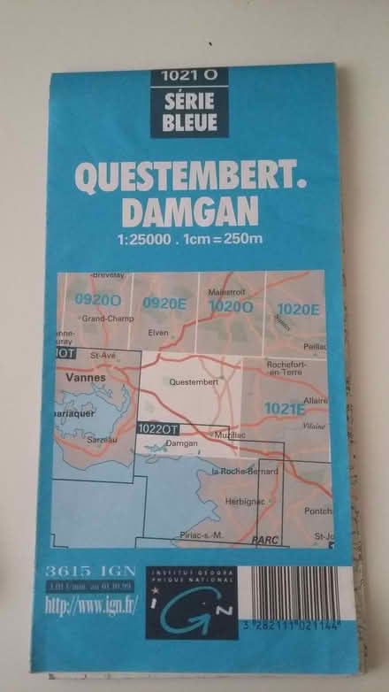 Photo of free Old French Michelin Maps (College Town GU47) #1