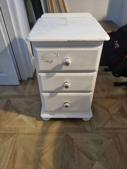 Photo of free Pine painted drawers white (Urmston M41) #1