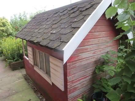 Photo of free Wendy House (Grange Park WA10) #3