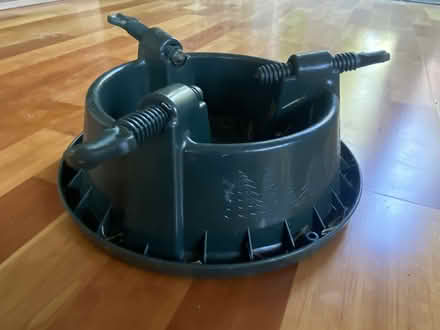 Photo of free Christmas tree stand & lights (OX2 Jericho Waterside) #2