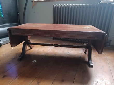 Photo of free Coffee table, extendable (RG12, Binfield) #1