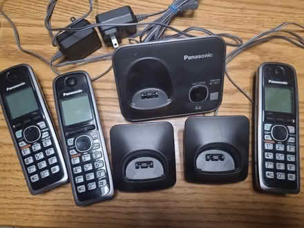 Photo of free Cordless phone set (Kanata north rural) #1