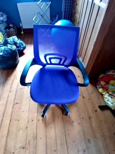 Photo of free Office chair (Oaklands nr Welwyn AL6) #1