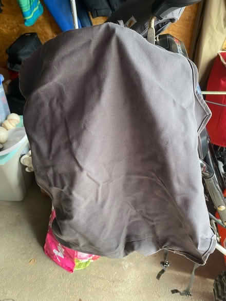 Photo of free Carhardt seat covers (Lindenhurst south of Hoffman) #1