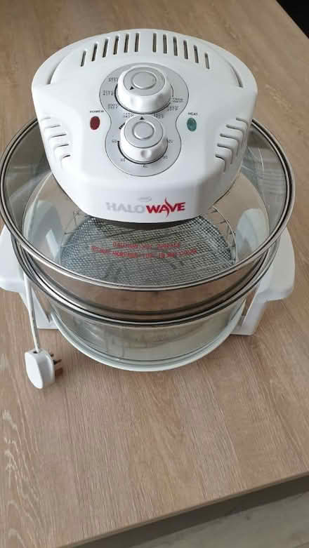 Photo of free Halogen oven (Oldbury B68) #1