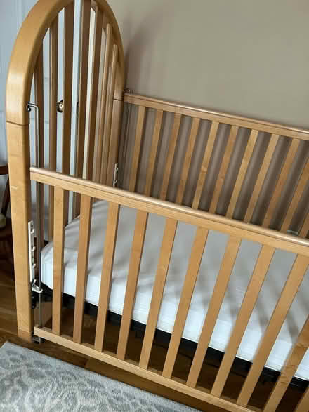 Photo of free Simmons Crib (Billerica Center) #2